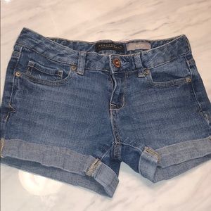 AEROPOSTALE:midi rise shorts.